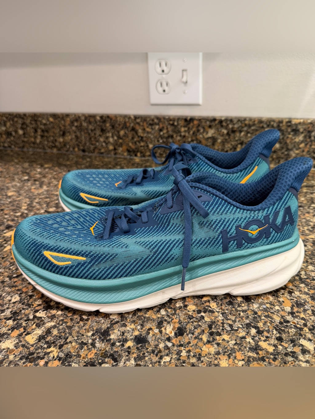 Hoka Navy Teal Running Shoes With Yellow Accents Mens 10.5